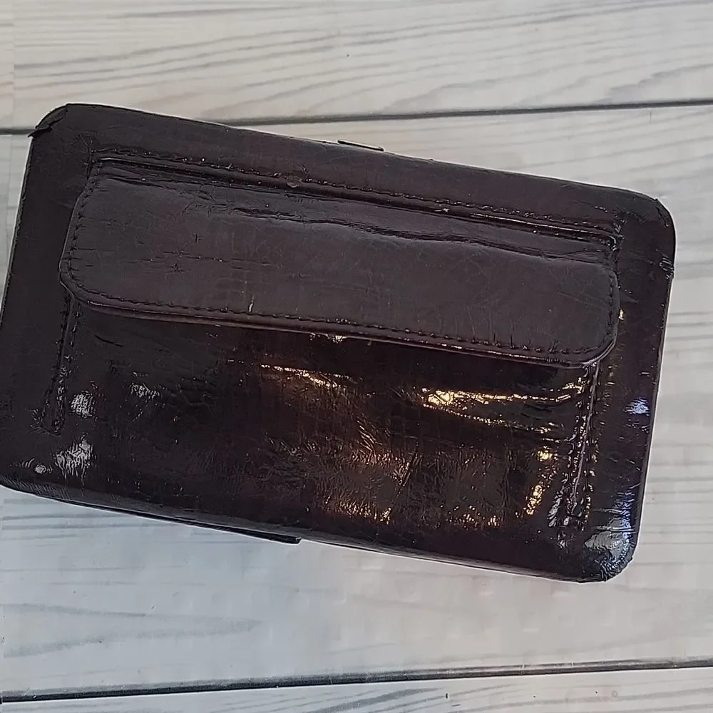 Clutch wallet retro style piano hinged bi-fold vegan leather - dark burgundy